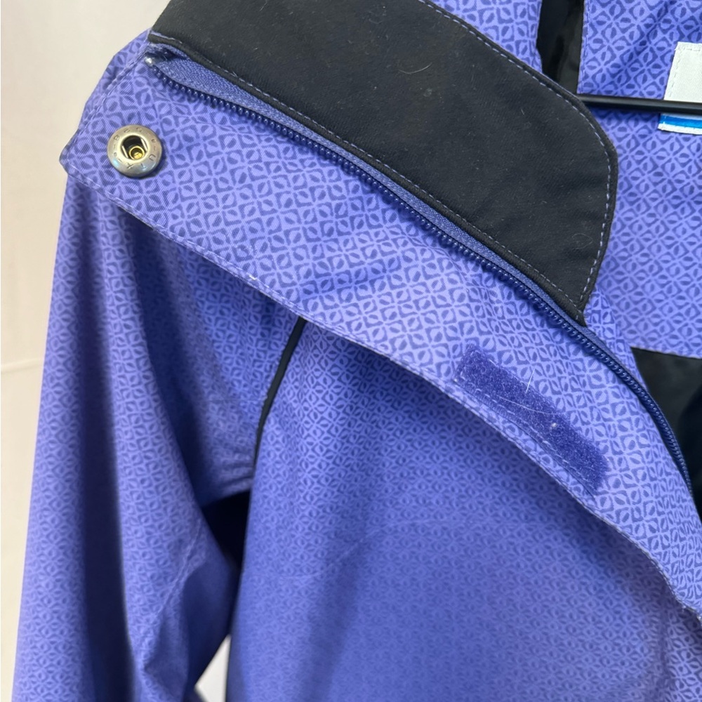 Columbia Winter Jacket - image 3